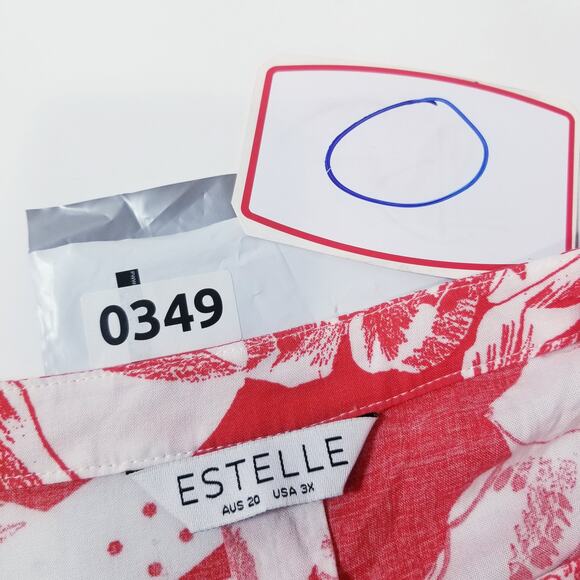 ESTELLE Floral Shift Dress with Pockets - Picture 13 of 13